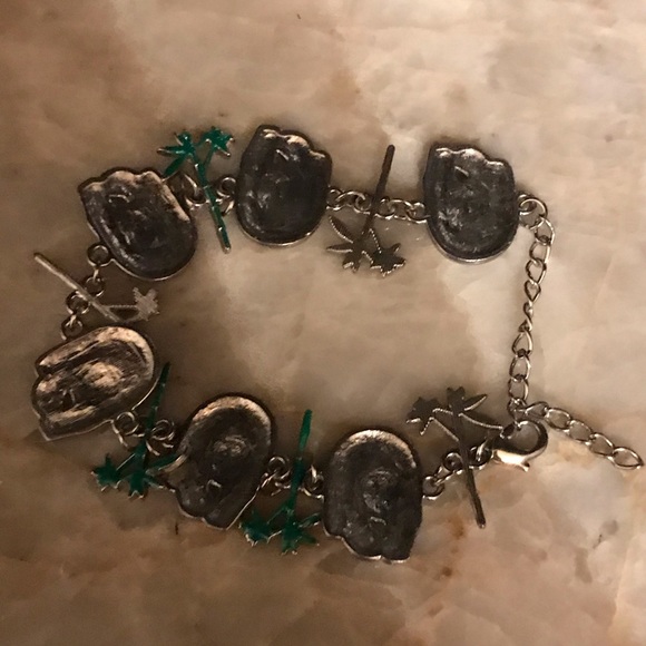 Six Pandas 🐼 with Four Trees Bracelet - Picture 3 of 4